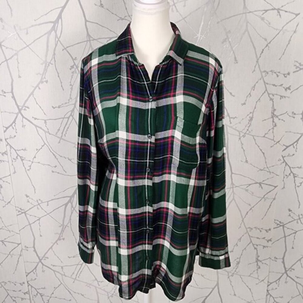 Old Navy Green Plaid Button Front The Classic Shirt